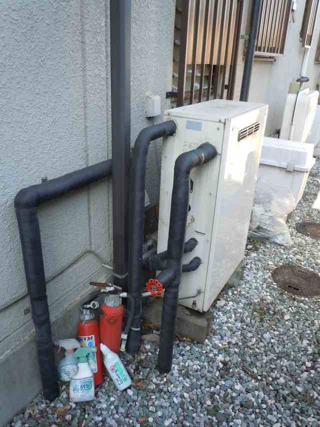 栃木小山　既存石油給湯器